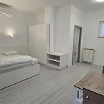 Continental 2bdr Apartament