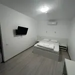 アパート Continental 2bdr